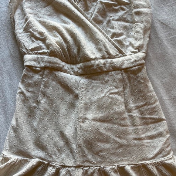 American eagle cream white mini dress romper with built in shorts - Picture 3 of 3